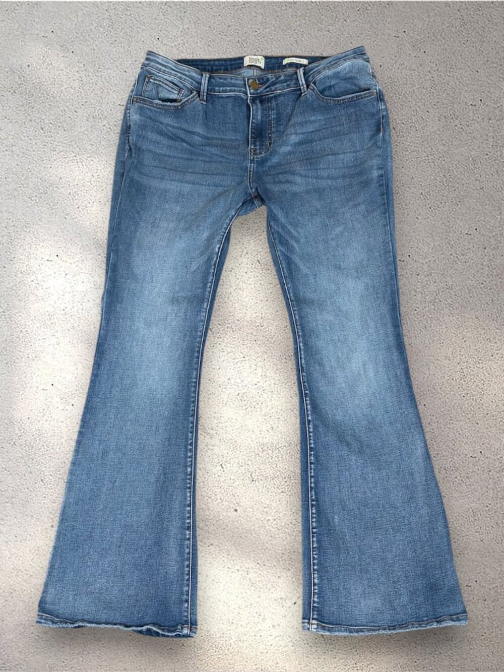 Simple Society Eco-Friendly Flare Jeans Women’s 17/33 Blue Stretch Y2K Boho